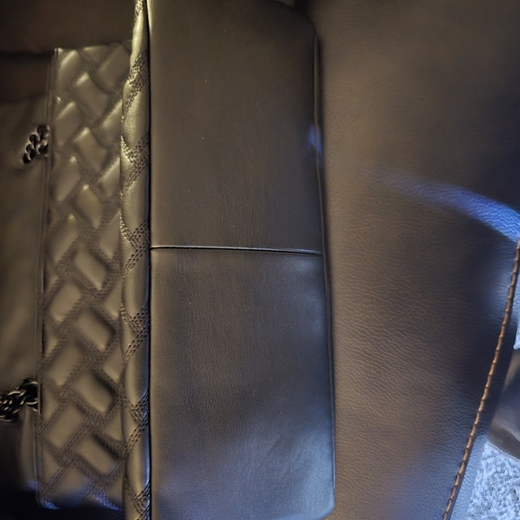 Kurt Geiger Black Padded Shoulder Bag - Picture 7 of 10